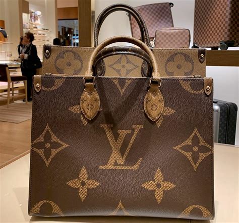 louis vuitton on the go mm price|louis vuitton onthego tote bag.